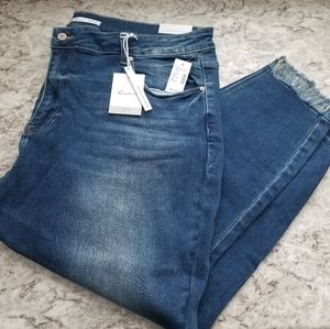 Plus Size KanCan High Rise Curvy Medium Tint Fray Hem Skinny Jean - 24W Short